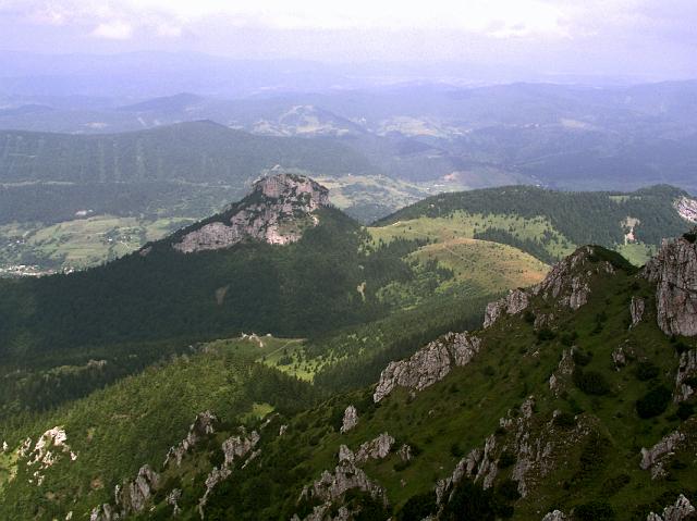 P8121229_fix.jpg